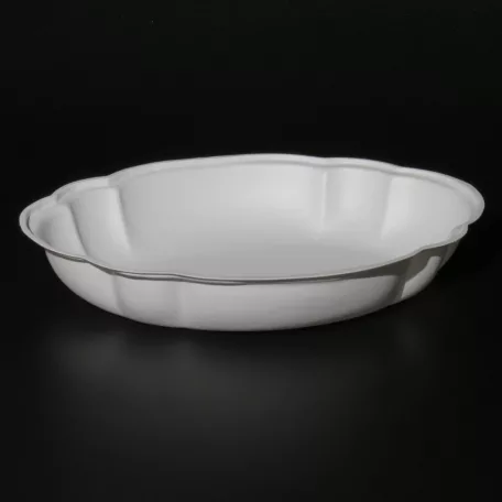 Műanyag salátás 1kg, mély, ovális, fehér